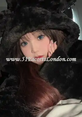 Yuria, 51 Escorts London